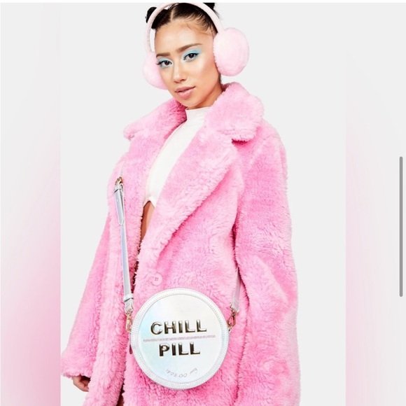 SOLD Betsey Johnson Chill Pill Kitsch Bag Purse - Picture 2 of 8